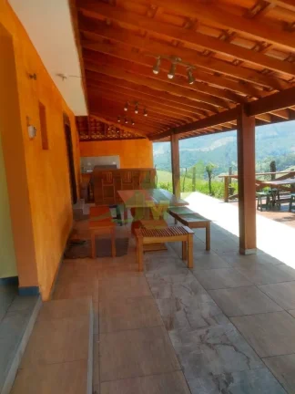 Imagem Deslumbrante chácara à venda em Piracaia Sp, com Vista da Represa