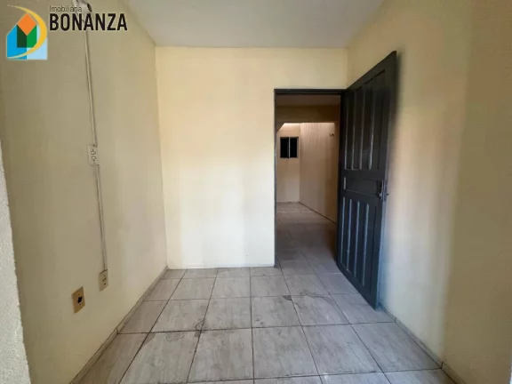 Imagem Casa com 02 quartos para Alugar no Bairro Presidente Kennedy