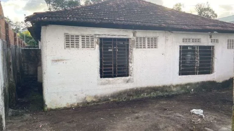 Imagem Casa com 5 quartos, Galpões, estacionamento com 600.00m2 em Recife, Macaxeira