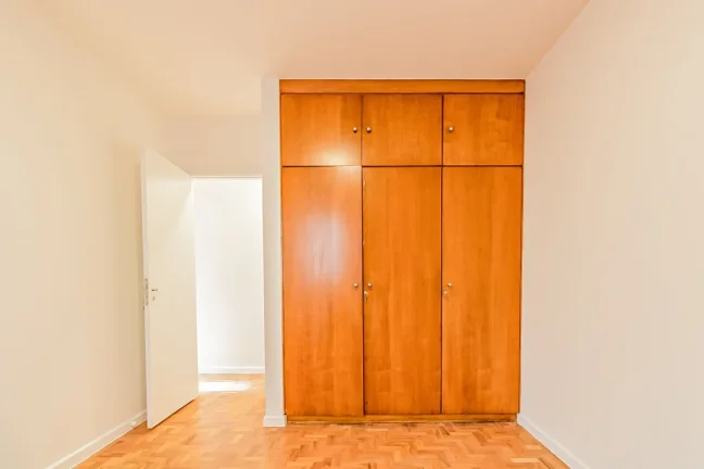 Imagem Apartamento 71M², 2Q, 1 Banheiro, Salão de Festas, Jardim.