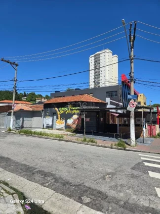 Imagem Terreno com 416 metros quadrados - medidas 32,00 laterais x 13,00 de frente - Terreno de esquina em ...