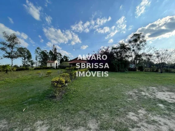Imagem Sitio à venda com 2 casas em Porangaba SP
