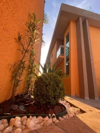 Imagem Sobrado em condominio fechado no Cibratel II em Itanhaém!