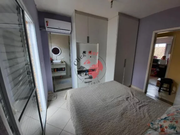 Imagem Sobrado em Condomínio , Troco por apto no ABC ,2 dorms c suite , quintal , 1 vaga ,bairro Cibratel II ,Itanhaem