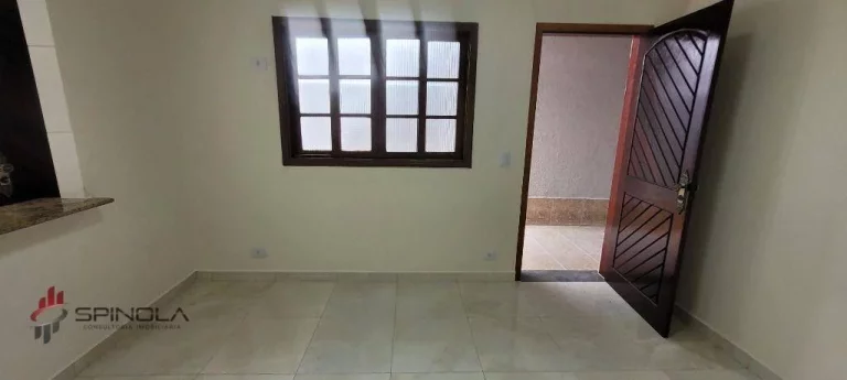 Imagem Casa com 2 dormitórios à venda, 70 m² por R$ 399.000,00 - Maracanã - Praia Grande/SP
