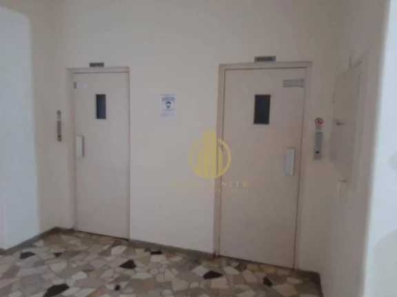 Imagem Apartamento com 3 dormitórios à venda, 113 m² por R$ 320.000 - Centro - Ribeirão Preto/SP