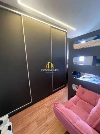 Imagem Apartamento Reformado no Condomínio Code - 3 Dormitórios, Andar Alto, Pronto para Morar