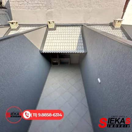 Imagem Imperdível: Casa à venda em São Paulo-SP, na Vila Ré, com 3 quartos, 1 suíte, 2 salas, 3 banheiros, 2 vagas e 126m².