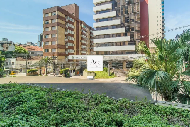 Imagem Apartamento à venda no bairro Moinhos de Vento - Porto Alegre/RS