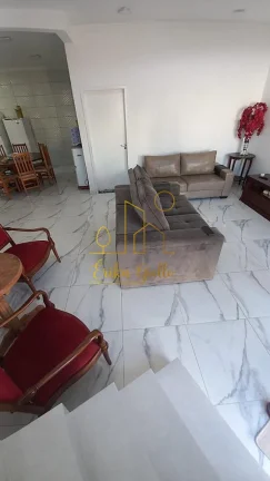 Imagem Casa de Alto Padrão em Condomínio no Bairro Engordadouro