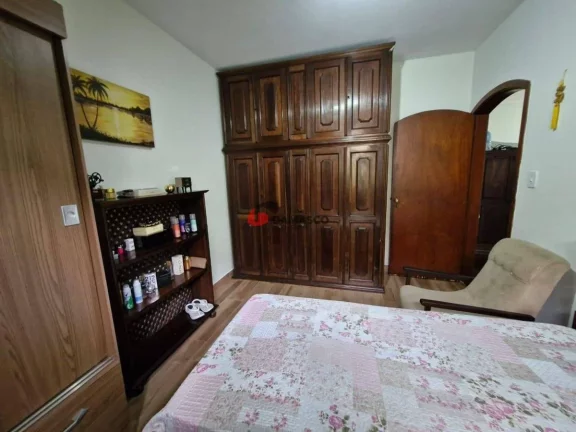 Imagem Casa à venda com 239m², Jardim São Caetano, São Caetano do Sul, SP