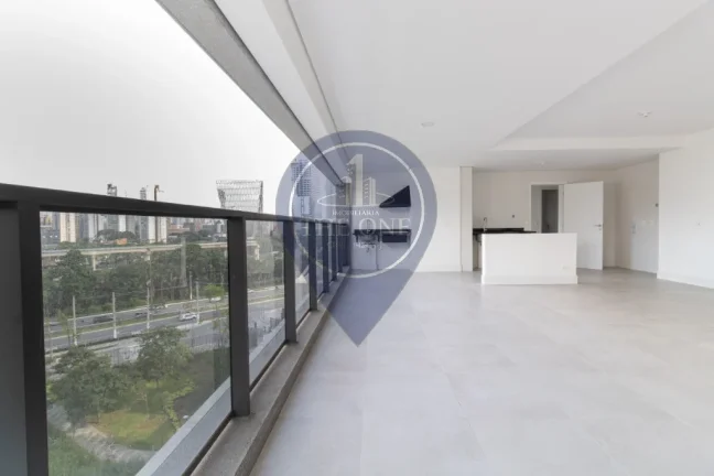 Imagem Apartamento de Luxo com 2 Suítes e 2 Vagas no Jardim Fonte do Morumbi, São Paulo-SP! Venha Conferir!