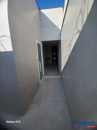 Imagem VENDO CASA NO CONDOMINIO LA VIE