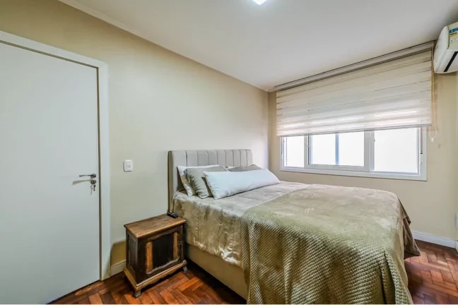 Imagem Apartamento à venda em Porto Alegre, Rio Branco, com 2 quartos, 77m2