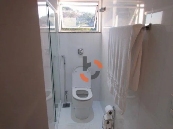 Imagem (Venda) Casa com 5 dormitórios - Luz - Nova Iguaçu/RJ