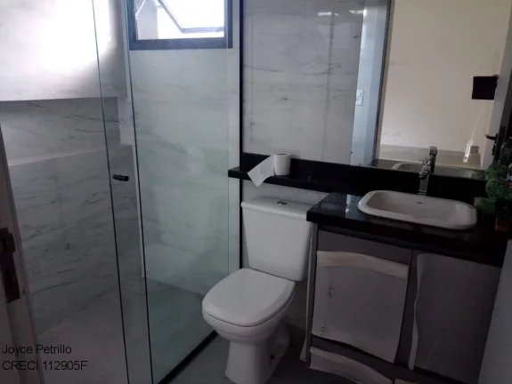 Imagem Apartamento de 2 dormitórios, novinho, moderno e a apenas 600 metros da praia. Disponível para locação em Peruíbe.