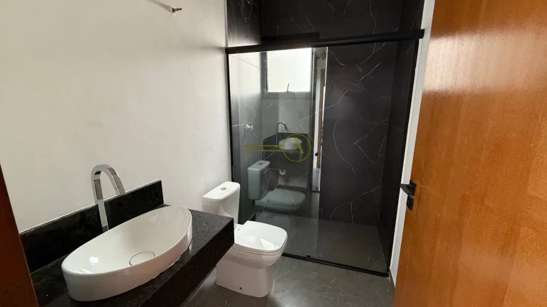 Imagem Sobrado pra quem quer o mar como decoração 4 dormt nova piscina Frente mar
