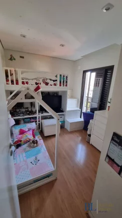 Imagem Amplo Apartamento Com 132M² - 3 Dormitórios!!Estuda Permuta Maior!!