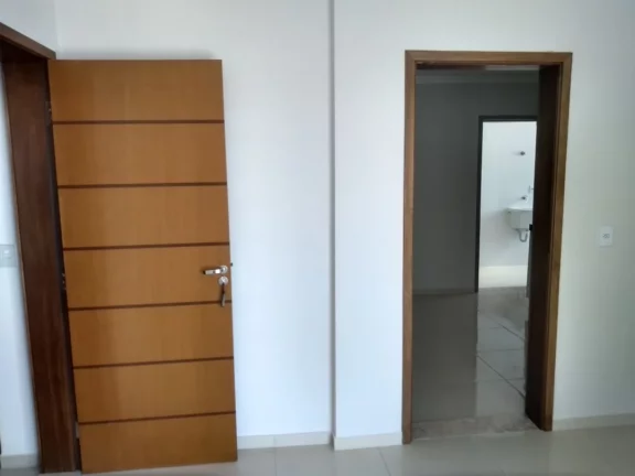Imagem Lindo apartamento no edifício solar Northwest, 2 dormitórios, 1 suíte.