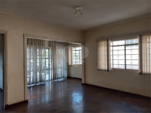 Imagem Casa à venda com 3 quartos em Jaguaré, São Paulo - SP