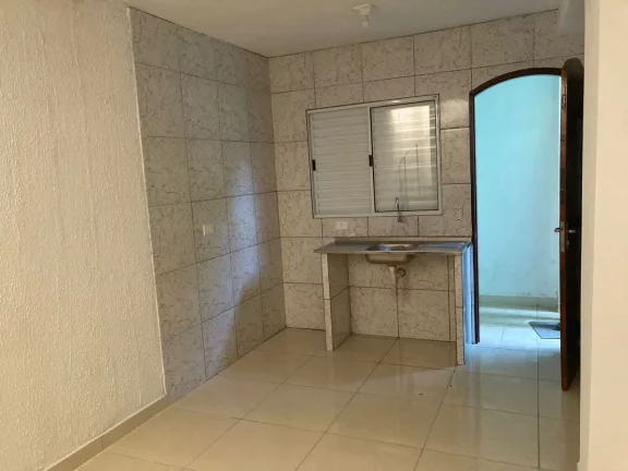 Imagem Sobrado com 1 dormitório para alugar, 40 m² por R$ 900,00/mês - Calmon Viana - Poá/SP
