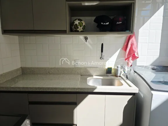 Imagem Localizado em um dos condomínios mais desejados da cidade, este sobrado se destaca por sua localiza...