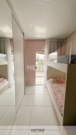 Imagem Venda, Casa, Bairro Caminho do Sol, dois pavimentos, moveis planejados, 4 quarto