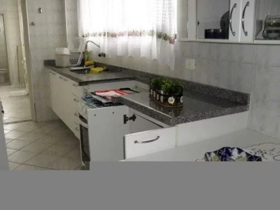 Imagem APARTAMENTO MOBILIADO PRÓXIMO À PRAIA