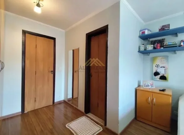 Imagem Lindo Sobrado com Edícula – 2 Suítes e 2 Vagas