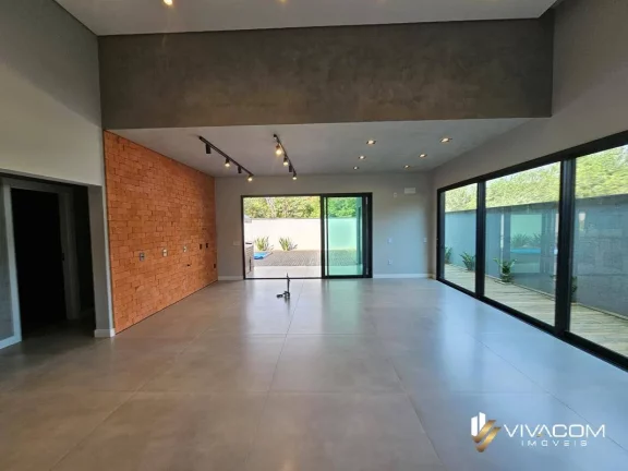 Imagem Casa com 3 Quartos à Venda, 181 m² em Forquilhas - São José
