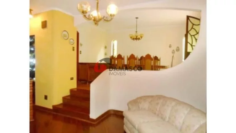 Imagem Sobrado à venda 3 Quartos, 1 Suite, 4 Vagas, 140M², Jardim São Caetano, São Caetano do Sul - SP
