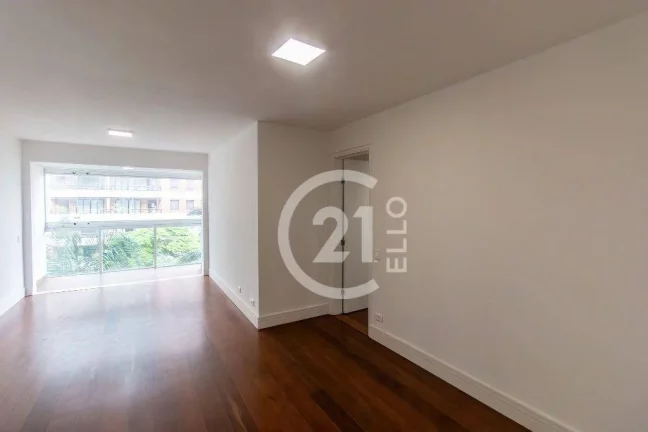 Imagem Apartamento 3 dormitórios reformado na Vila Nova Conceição