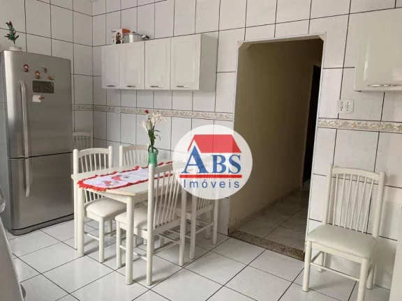 Imagem Casa com 3 dormitórios à venda, 155 m² por R$ 600.000,00 - Vila Nova - Cubatão/SP