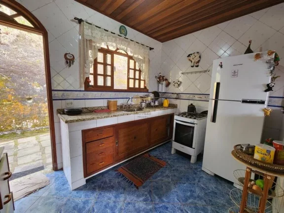 Imagem Casa para Venda em Teresópolis / RJ no bairro Albuquerque