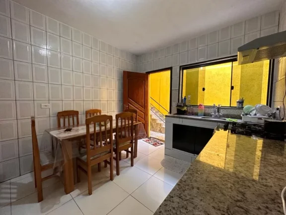 Imagem Sobrado com 3 dormitórios à venda, 182 m² por R$ 400.000,00 - Jardim Leblon - Suzano/SP