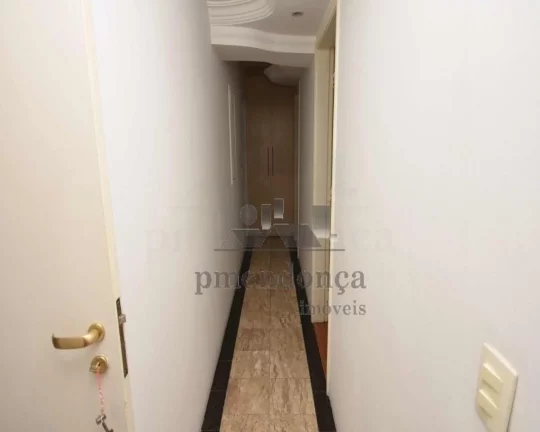 Imagem Ótimo apartamento em perfeitas condições, com fino acabamento em mármore travertino, repleto de ...