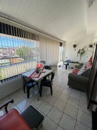 Imagem Sobrado à venda 3 Quartos, 1 Suite, 3 Vagas, 222M², Vila Palmares, Santo André - SP