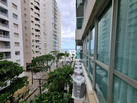Imagem PITANGUEIRAS- DESLUMBRANTE APARTAMENTO , TOTALMENTE REFORMADO E DECORADO , 02 VAGAS DE GARAGEM NO PRÉDIO , ÁREA DE LAZER.