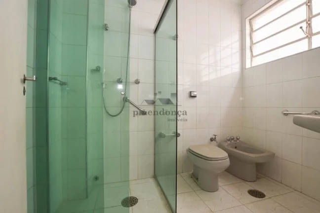 Imagem Apartamento em Higienópolis com 3 quartos e 2 vagas, 193m2.