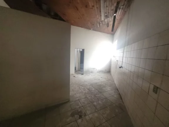 Imagem Salão para alugar, 111 m² por R$ 2.400,00/mês - Vila Ercília - Itaquaquecetuba/SP