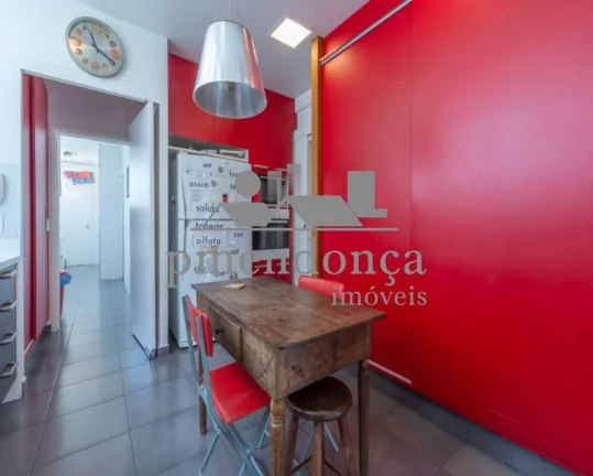 Imagem Apartamento na Rua Sergipe com 3 quartos (1 suíte) e 1 vaga, 220m².