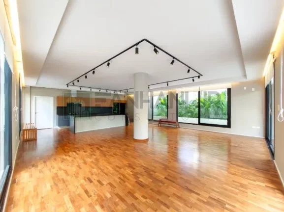 Imagem Apartamento para modernização no Jardim Paulista: 3 Quartos, 1 Suíte, 3 Salas, 3 Banheiros, 2 Vagas, 210m². Venha Conhecer!