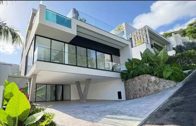 Imagem Casa com vista mar no Bella Vista Residence Club, à venda em Balneário Camboriú