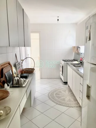 Imagem Excelente apartamento de 245 m², living para dois ambientes, varanda gourmet, 04 suítes com armár...