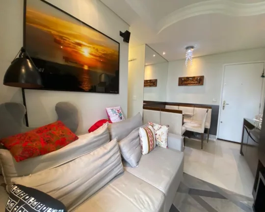 Imagem Apartamento com 2 Quartos à venda, 50m² - Jardim Esmeralda