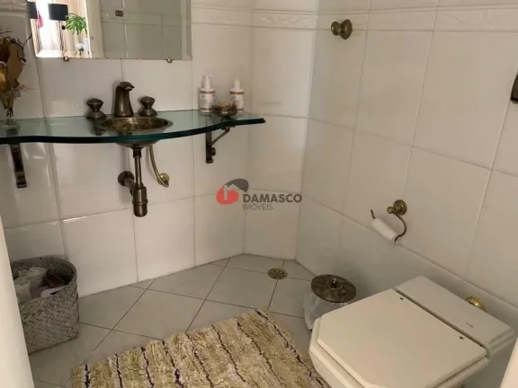 Imagem Sobrado à venda 3 Quartos, 1 Suite, 4 Vagas, 220M², Santa Maria, São Caetano do Sul - SP