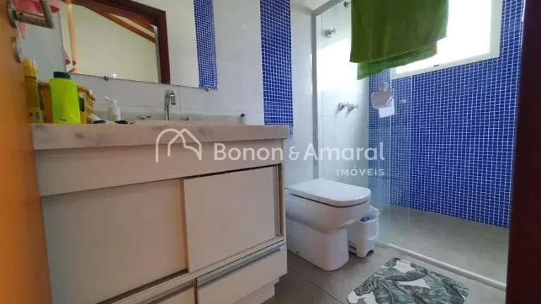 Imagem Impecável casa à venda no Condomínio Parque das Quaresmeiras, na cobiçada região do Alphaville ...