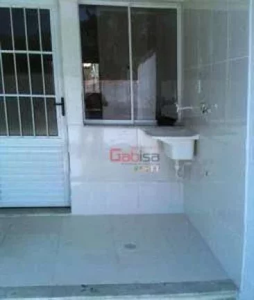 Imagem Casa com 3 dormitórios à venda, 90 m² por R$ 320.000,00 - Guriri - Cabo Frio/RJ