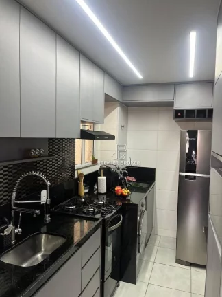 Imagem Apartamento à venda, 46 m² por R$ 289.000,00 - Cascata do Imbuí - Teresópolis/RJ