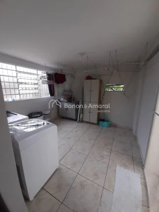 Imagem Casa térrea, com edícula, localizada no pitoresco Jardim Eulina, em Campinas! Com três quartos, s...